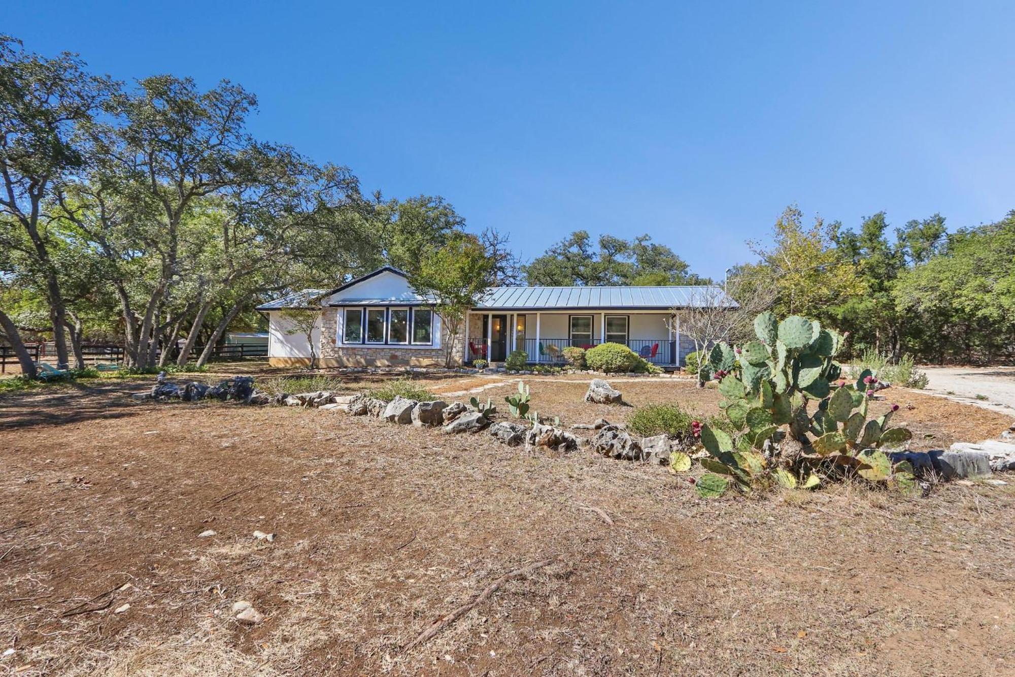 Red Donkey Cottage Wimberley Exterior foto